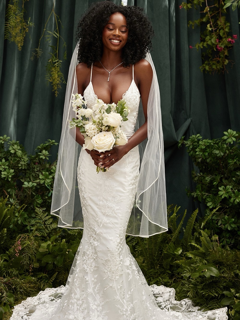 House of CB SIMONE White Soft Tulle Veil NWT